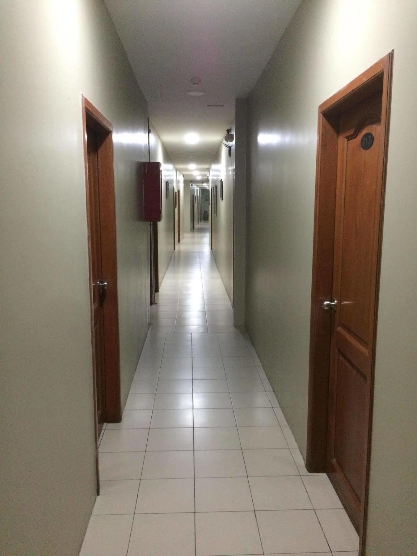 Hotel Ecuador Гуаякиль Экстерьер фото